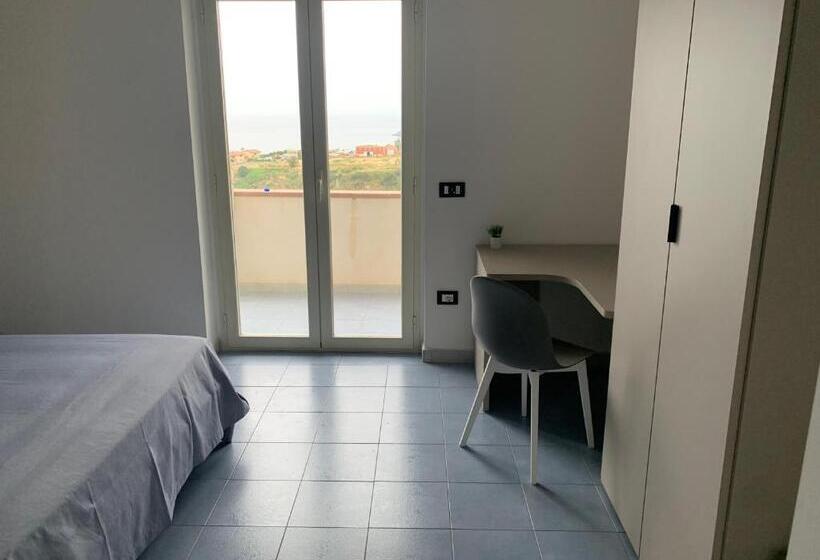 اتاق لوکس با چشم‌انداز دریا, Relais Villa Bonifacio