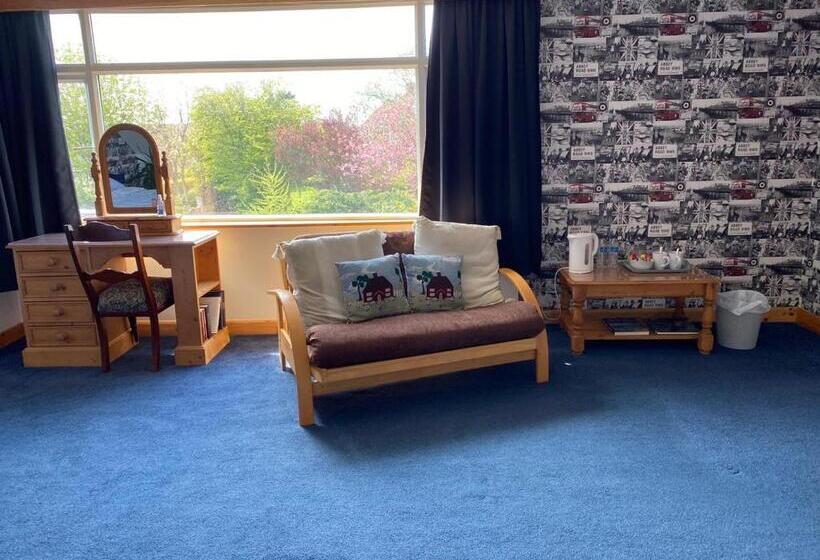 اتاق لوکس با تخت بزرگ, Thorncroft B&b   Adults Only