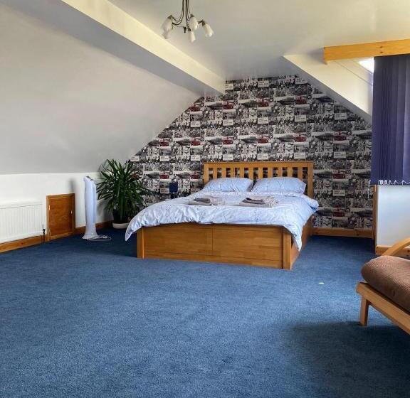 اتاق لوکس با تخت بزرگ, Thorncroft B&b   Adults Only