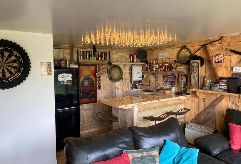 اتاق لوکس با تخت بزرگ, Thorncroft B&b   Adults Only