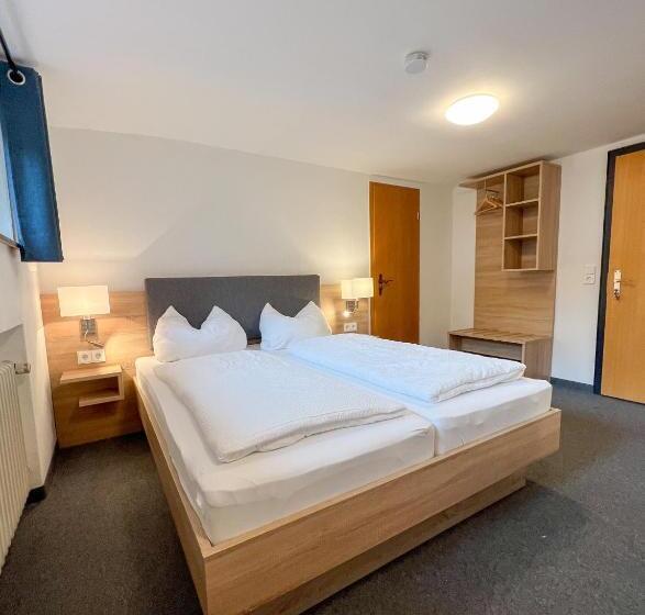 اتاق استاندارد, Mountain Hostel City