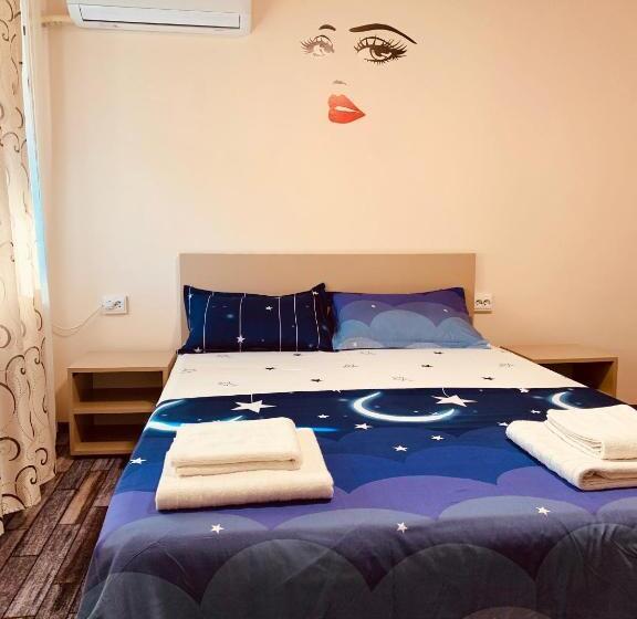 اتاق استاندارد, Home For You