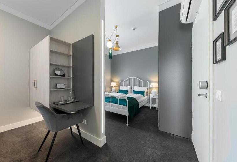 اتاق استاندارد چهار تخته, Vilnius Legends House I Best For Families I Free Parking