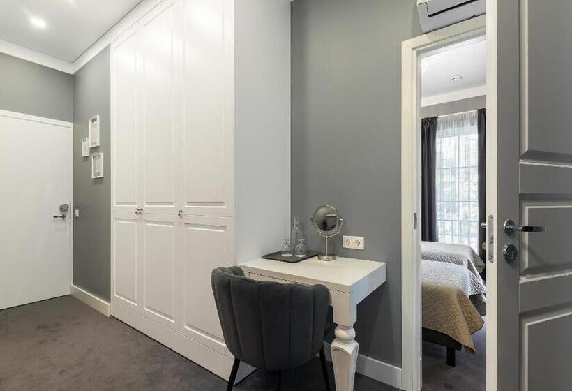 اتاق استاندارد چهار تخته, Vilnius Legends House I Best For Families I Free Parking