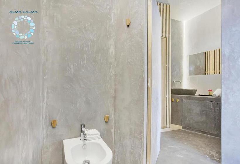 اتاق لوکس با چشم‌انداز دریا, Alma Calma Hotel Rural