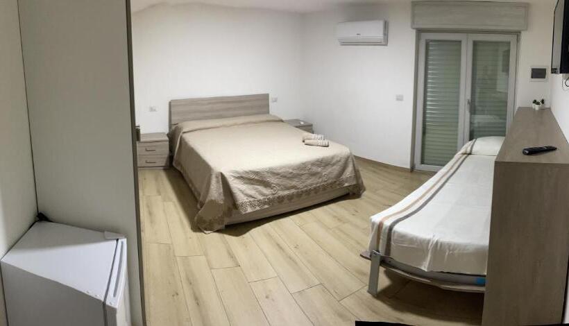 اتاق لوکس, Teddy Sroom