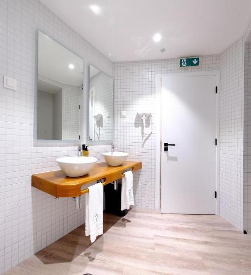 تختخواب در اتاق مشترک, Boa Nova Hostel