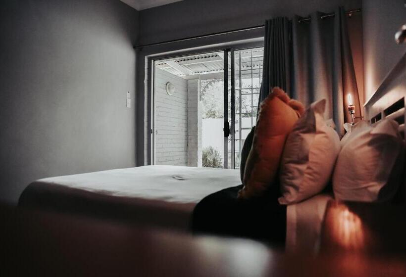 اتاق استاندارد, Amaziah Guesthouse