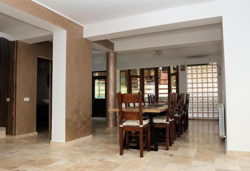 ویلای 3 خوابه, Casa Nikolia