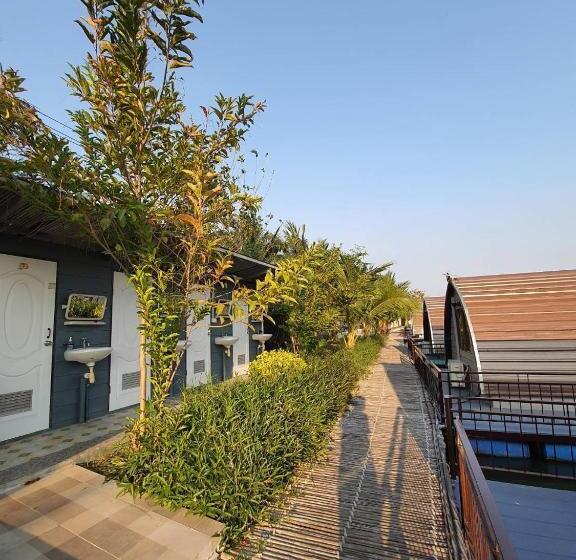 스탠다드 방갈로, Feel Like Home แบบบ้านบ้าน