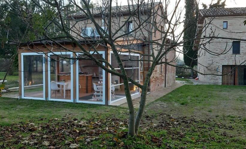 اتاق خانوادگی, B&b Il Fienile Del Borgo