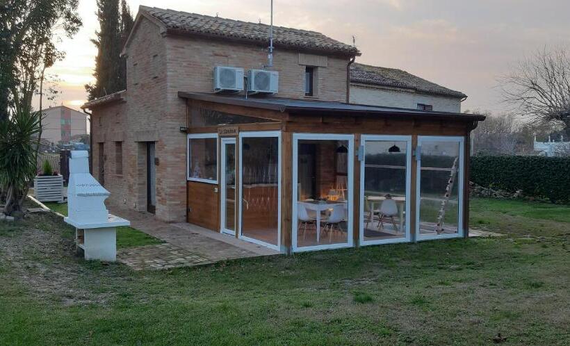 اتاق خانوادگی, B&b Il Fienile Del Borgo