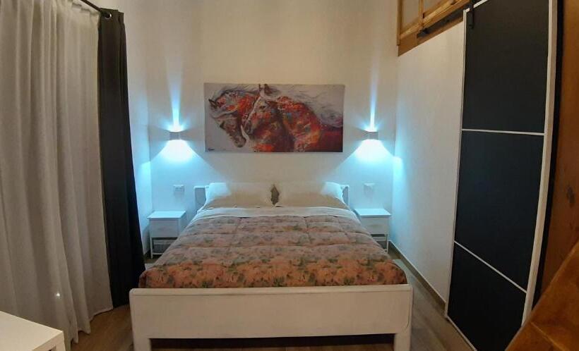 اتاق خانوادگی, B&b Il Fienile Del Borgo