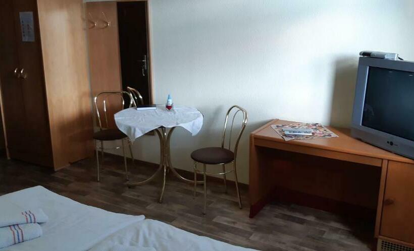 اتاق استاندارد, Pension Hirsch/schwan