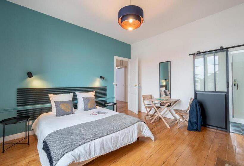 اتاق استاندارد, Chez Hortense