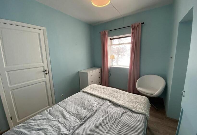 اتاق اکونومی, Helluland Guesthouse
