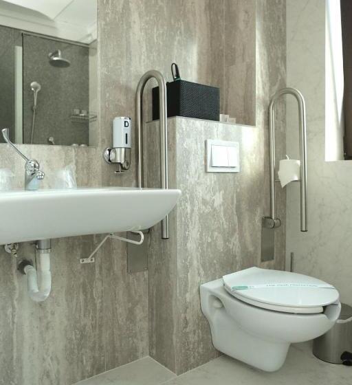 １ベッドルームハウス, Niro Residence