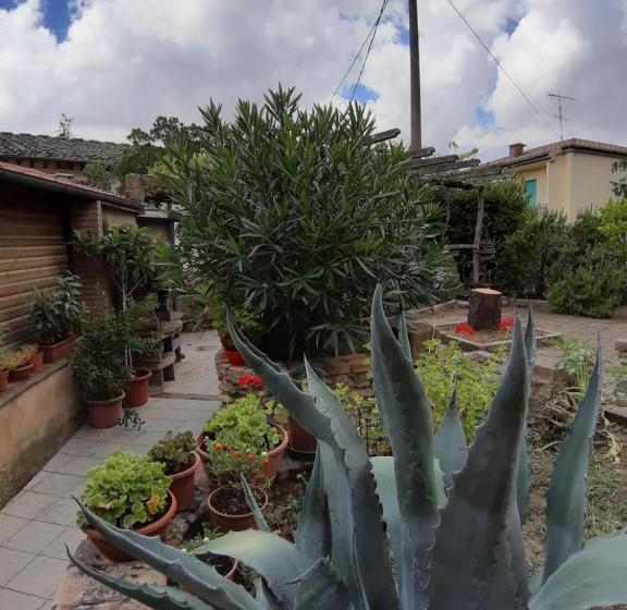اتاق استاندارد, La Casa In Giardino