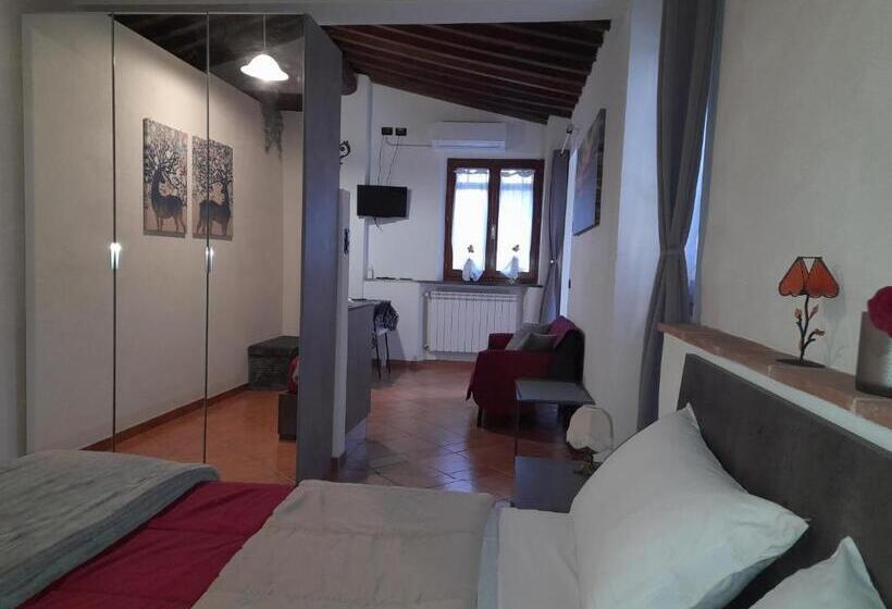اتاق استاندارد, La Casa In Giardino