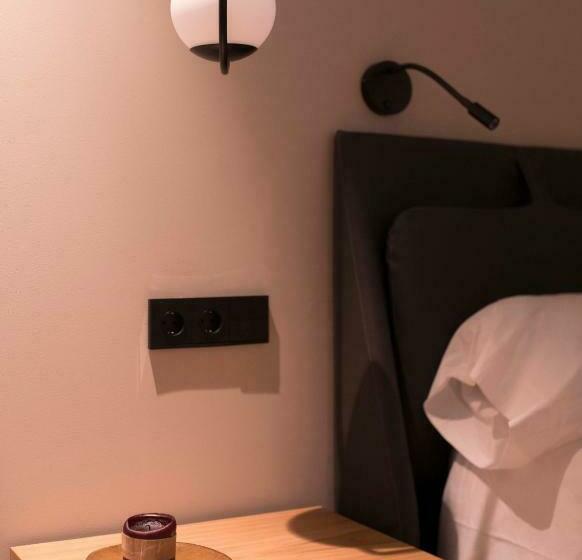 سوئیت با تخت بزرگ, Vallivana Suites