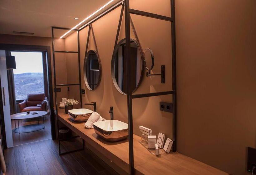 سوئیت با تخت بزرگ, Vallivana Suites