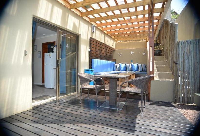 آپارتمان 1 خوابه با چشم‌انداز استخر, Billfish Apartments