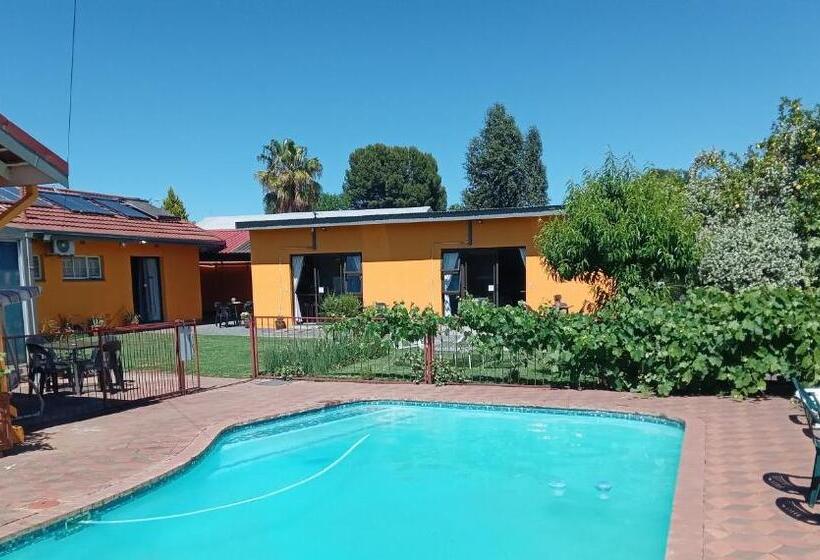 اتاق لوکس خانوادگی, Sonhos Dreams Self Catering Garden Cottages