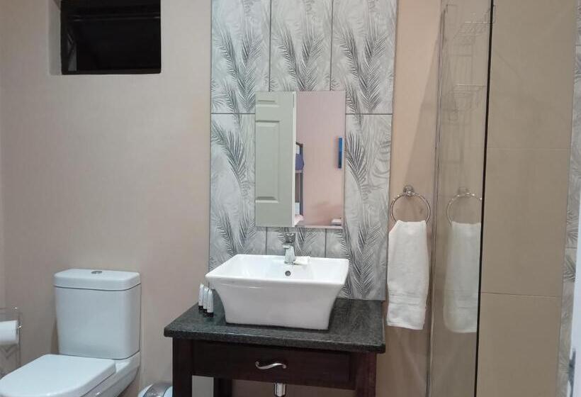 اتاق خانوادگی با چشم‌انداز باغ, Sonhos Dreams Self Catering Garden Cottages