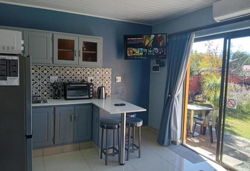 اتاق خانوادگی با چشم‌انداز باغ, Sonhos Dreams Self Catering Garden Cottages