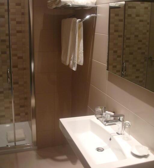 اتاق سوپریور, Aegli Hotel Volos