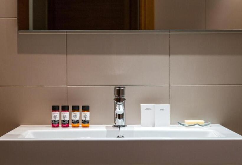 اتاق سوپریور, Aegli Hotel Volos