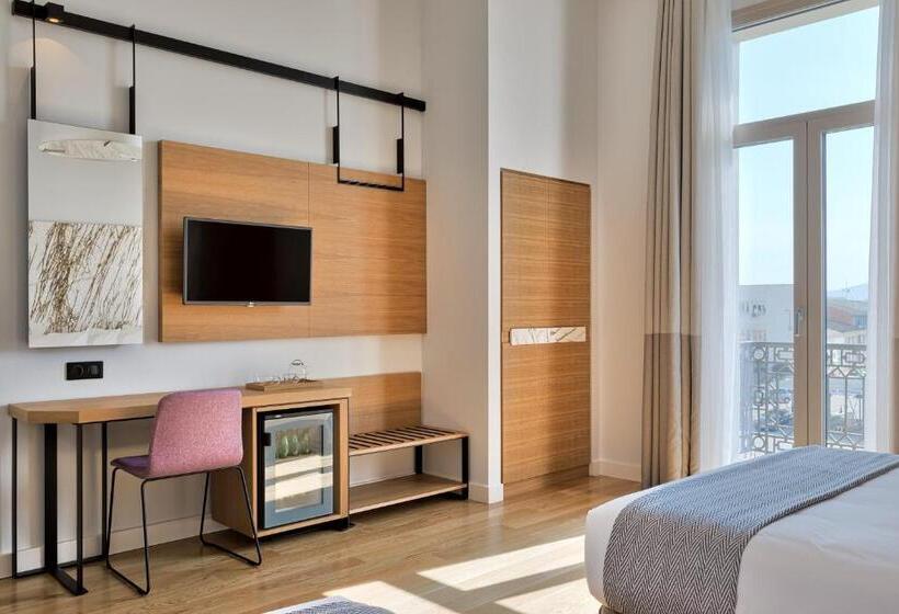 اتاق لوکس, Aegli Hotel Volos