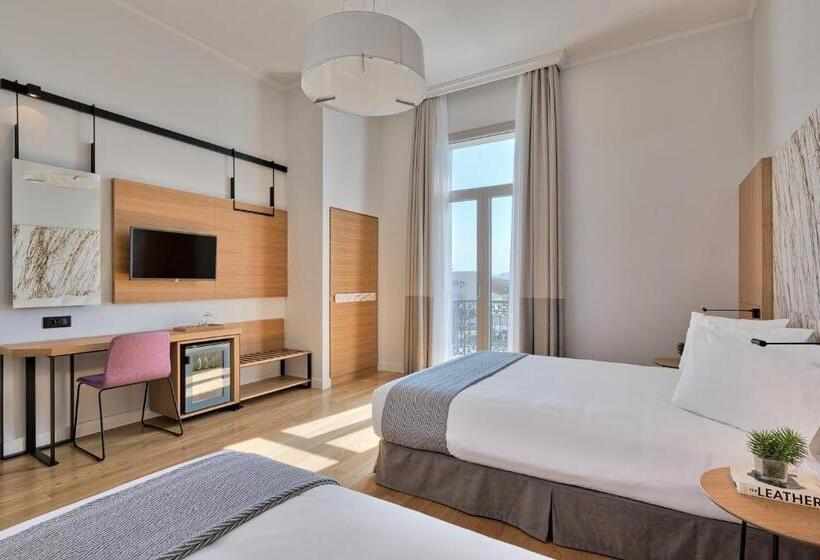 اتاق لوکس سه تخته, Aegli Hotel Volos