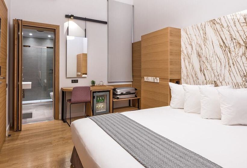 اتاق سوپریور, Aegli Hotel Volos