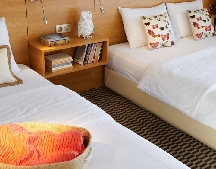 اتاق سوپریور سه تخته, Aegli Hotel Volos