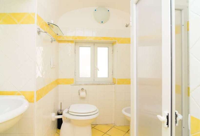 اتاق استاندارد, Villa Giusto