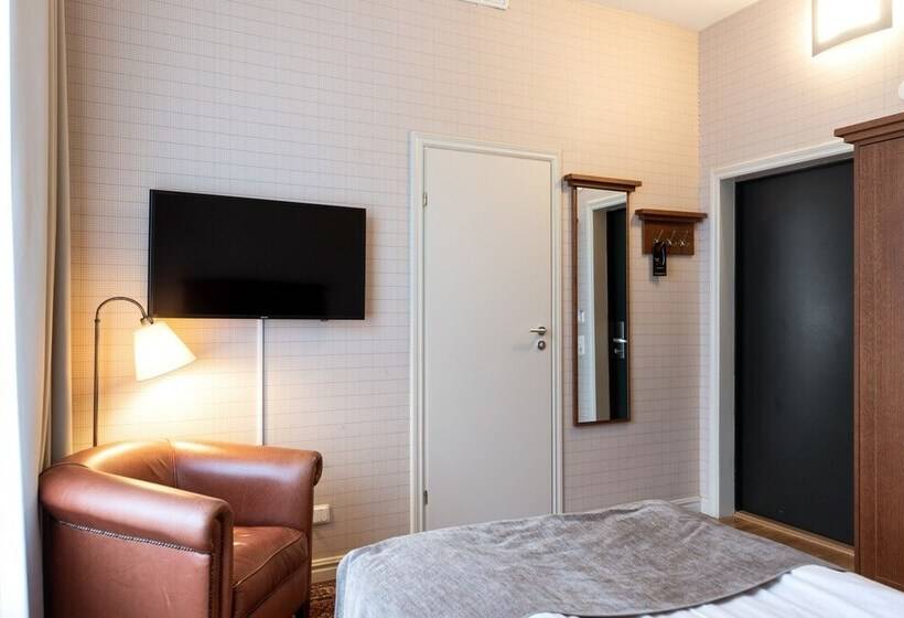 اتاق استاندارد یک نفره, Bishops Arms Koping