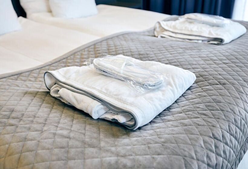 اتاق سوپریور, Clarion Hotel Post