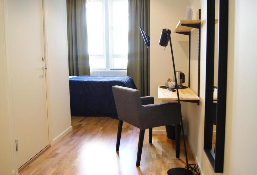 اتاق استاندارد یک نفره, Falun