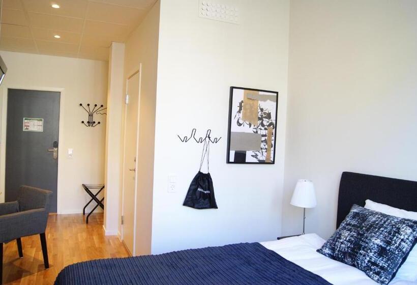 اتاق استاندارد یک نفره, Falun