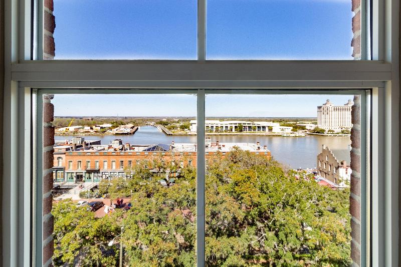 اتاق استاندارد با تخت بزرگ, Holiday Inn Express Savannah   Historic District