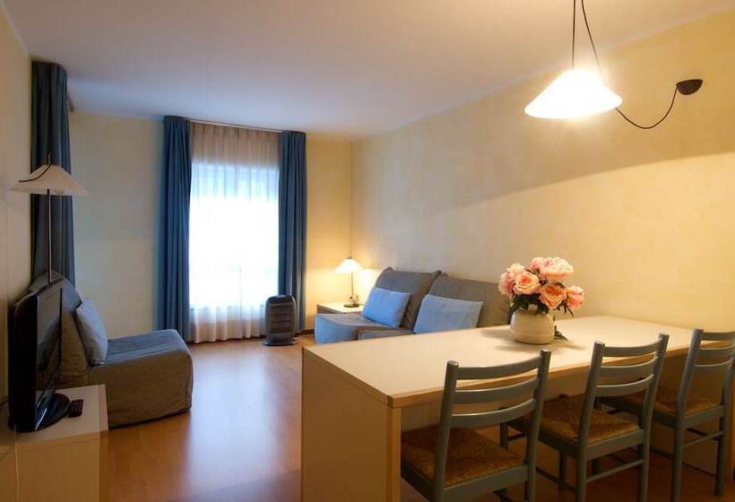 سوییت, Residence Universo