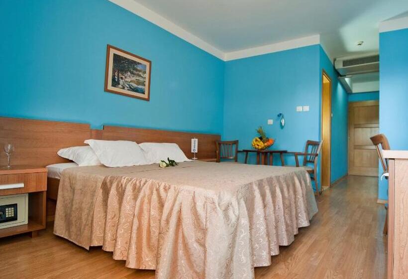 اتاق استاندارد, Wgrand