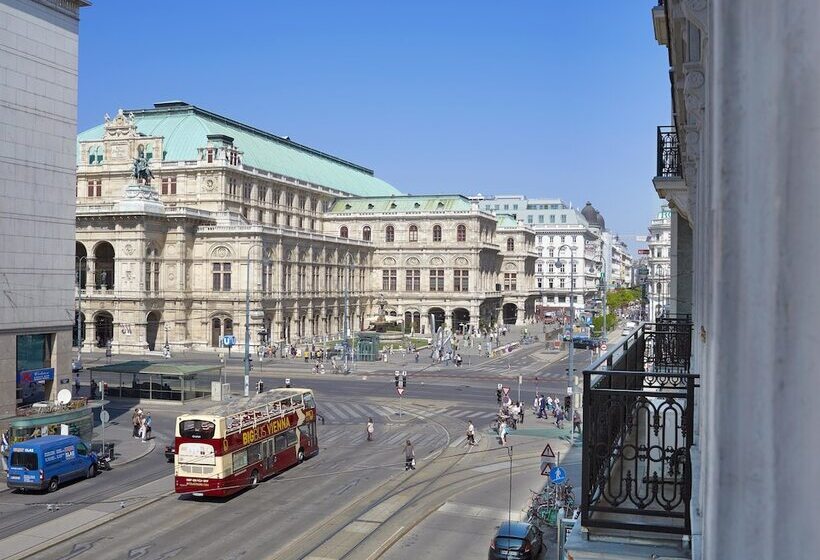 Habitación Superior, Living  An Der Oper