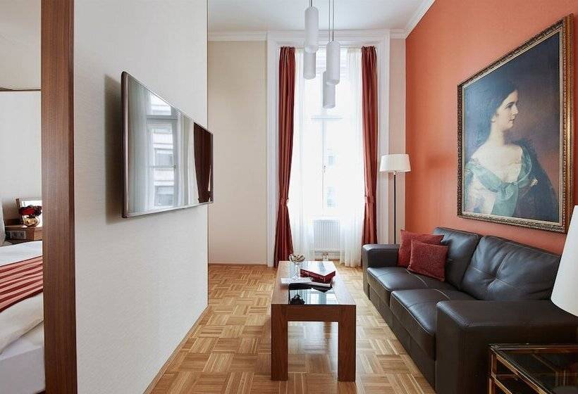 Apartamento Superior 1 Dormitorio, Living  An Der Oper