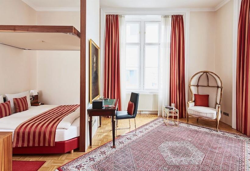 سوییت اجرایی, Living Hotel An Der Oper