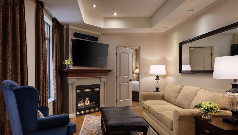 Suite Cama King, The Royal Kelowna  Bellstar S & Resorts