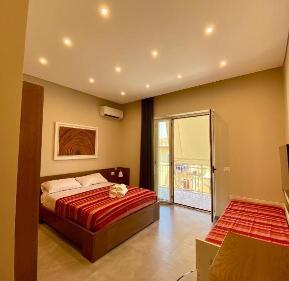 اتاق استاندارد سه نفره, B&b Don Savè