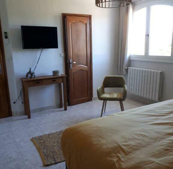اتاق استاندارد با تخت بزرگ, La Villa Des Ames Liées