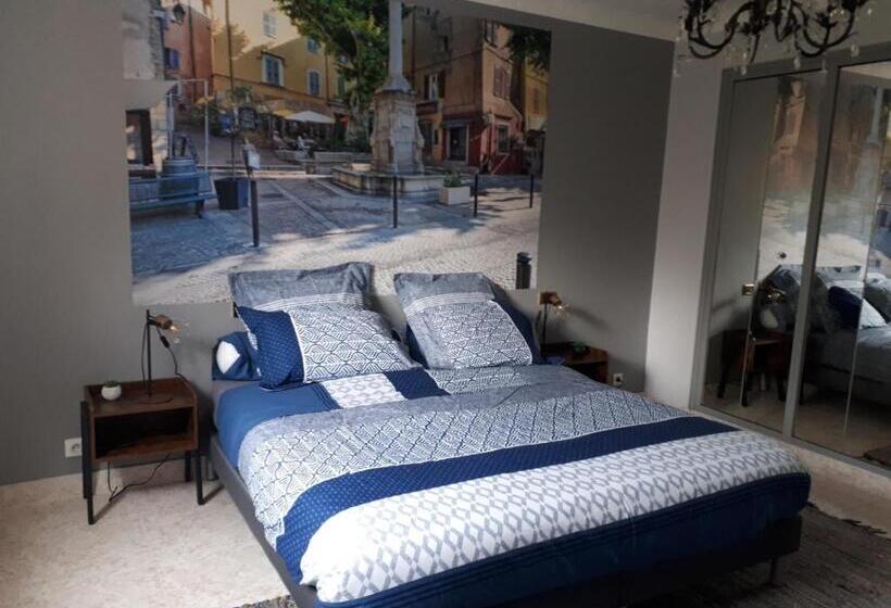 اتاق سوپریور با تخت بزرگ, La Villa Des Ames Liées